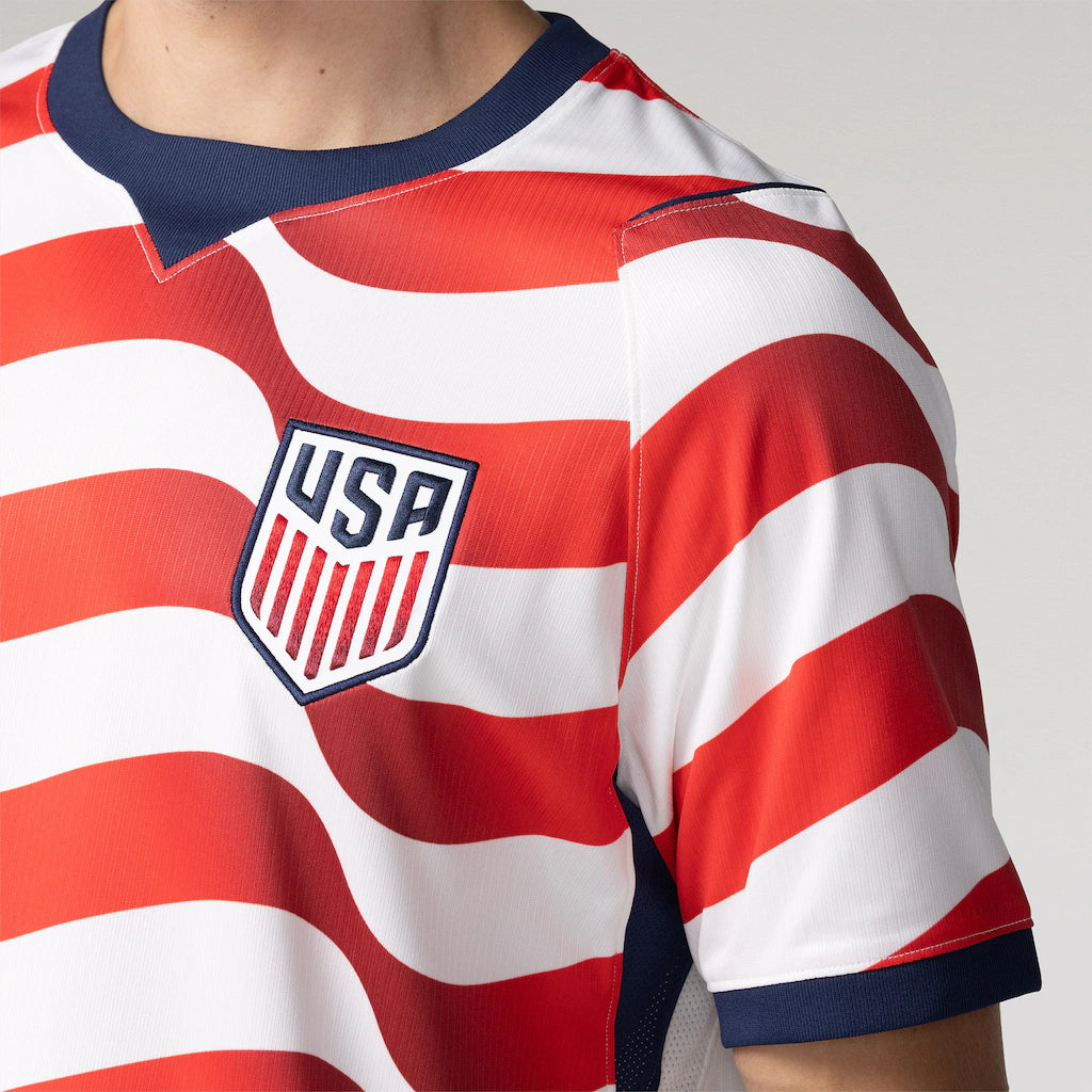 Camiseta local de Estados Unidos 2026